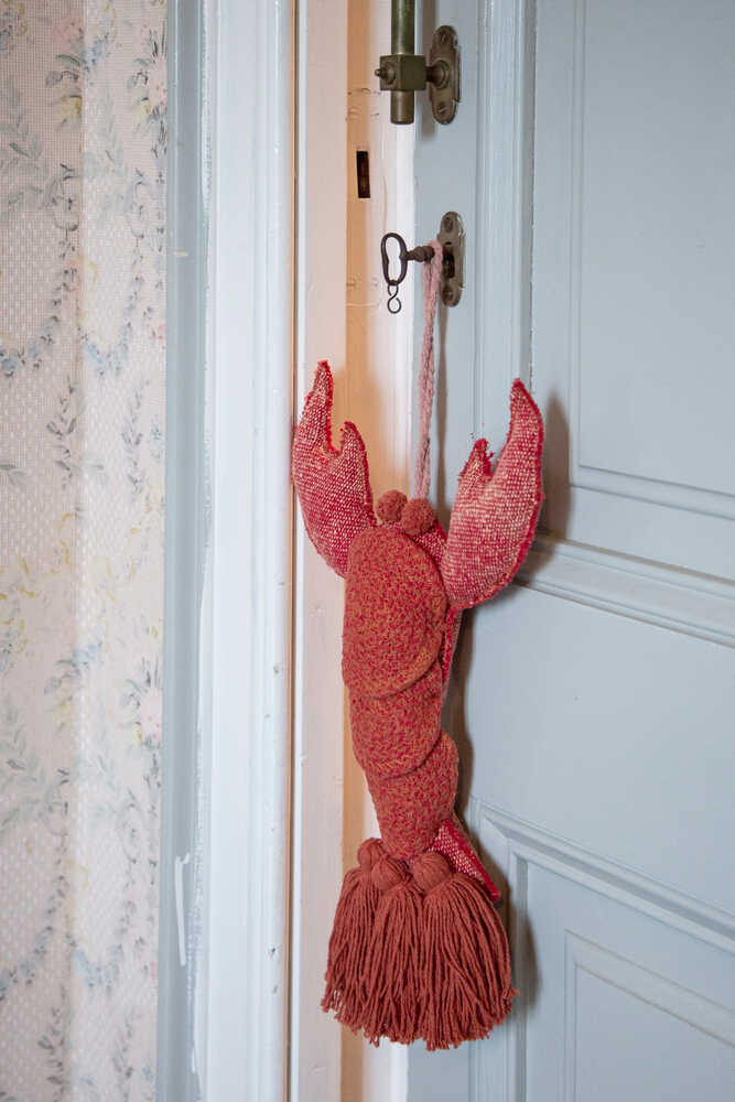 DOOR HANGING LOBSTER - Image 5