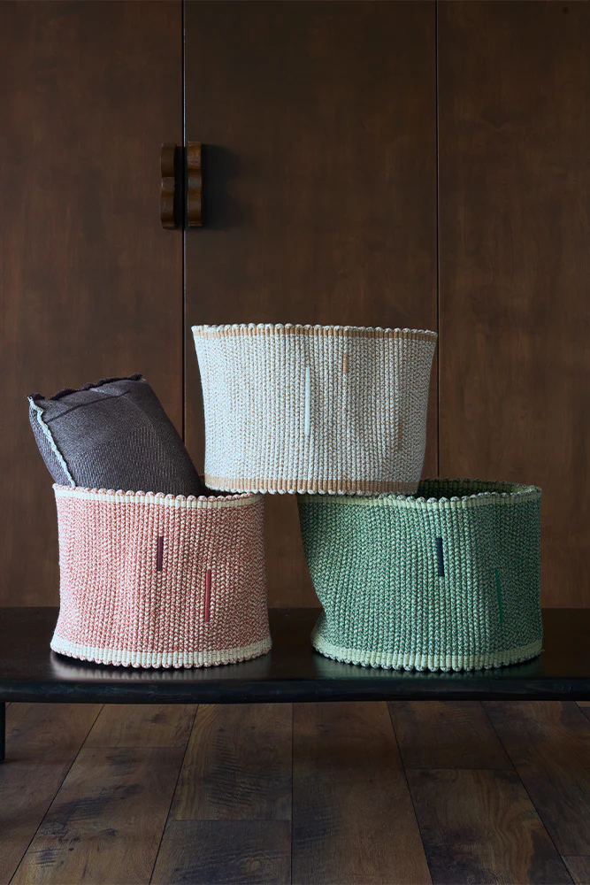HANDLOOM BASKET VERTICAL TERRACOTA - Image 4
