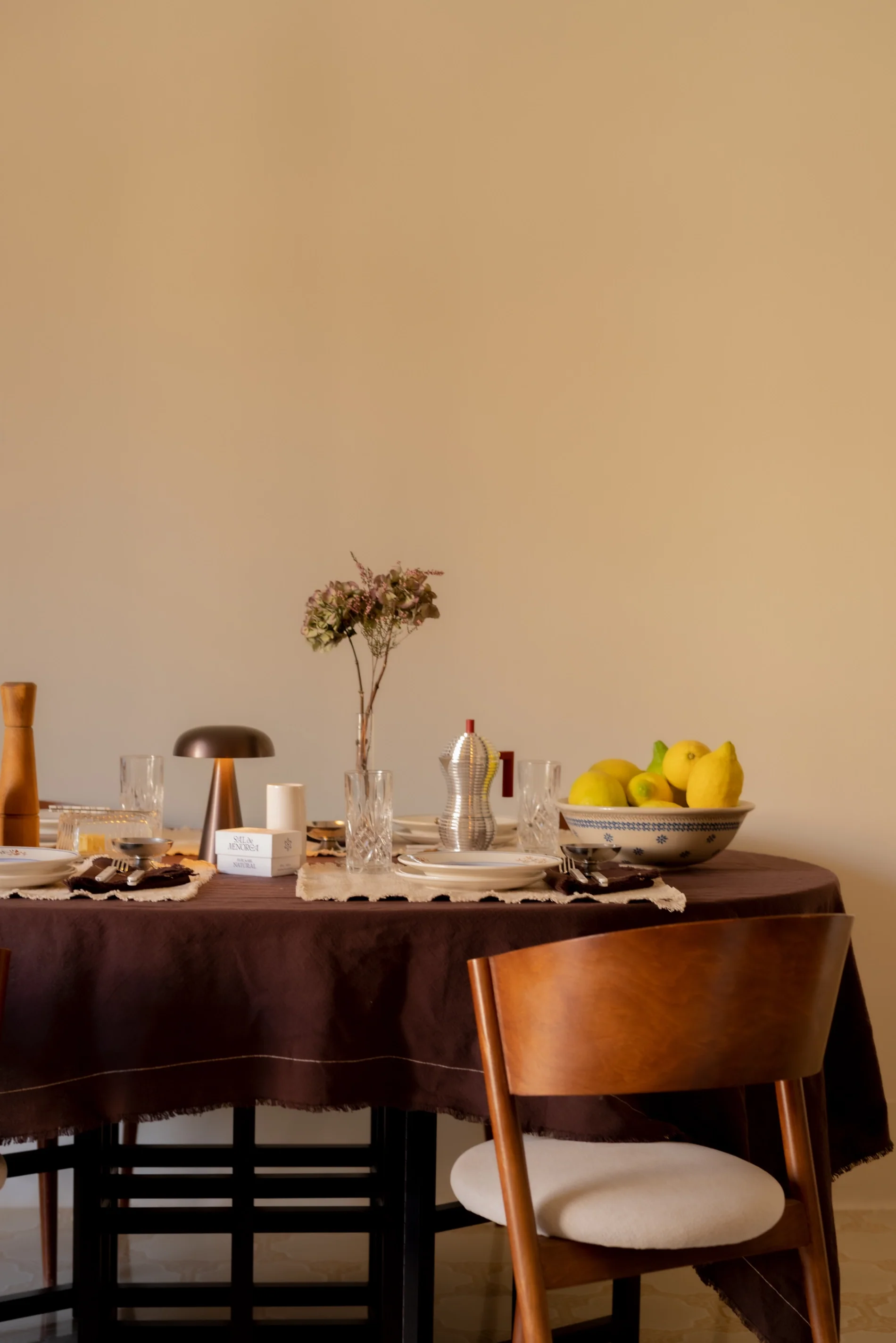 HANDLOOM TABLECLOTH CAFÉ - Image 3