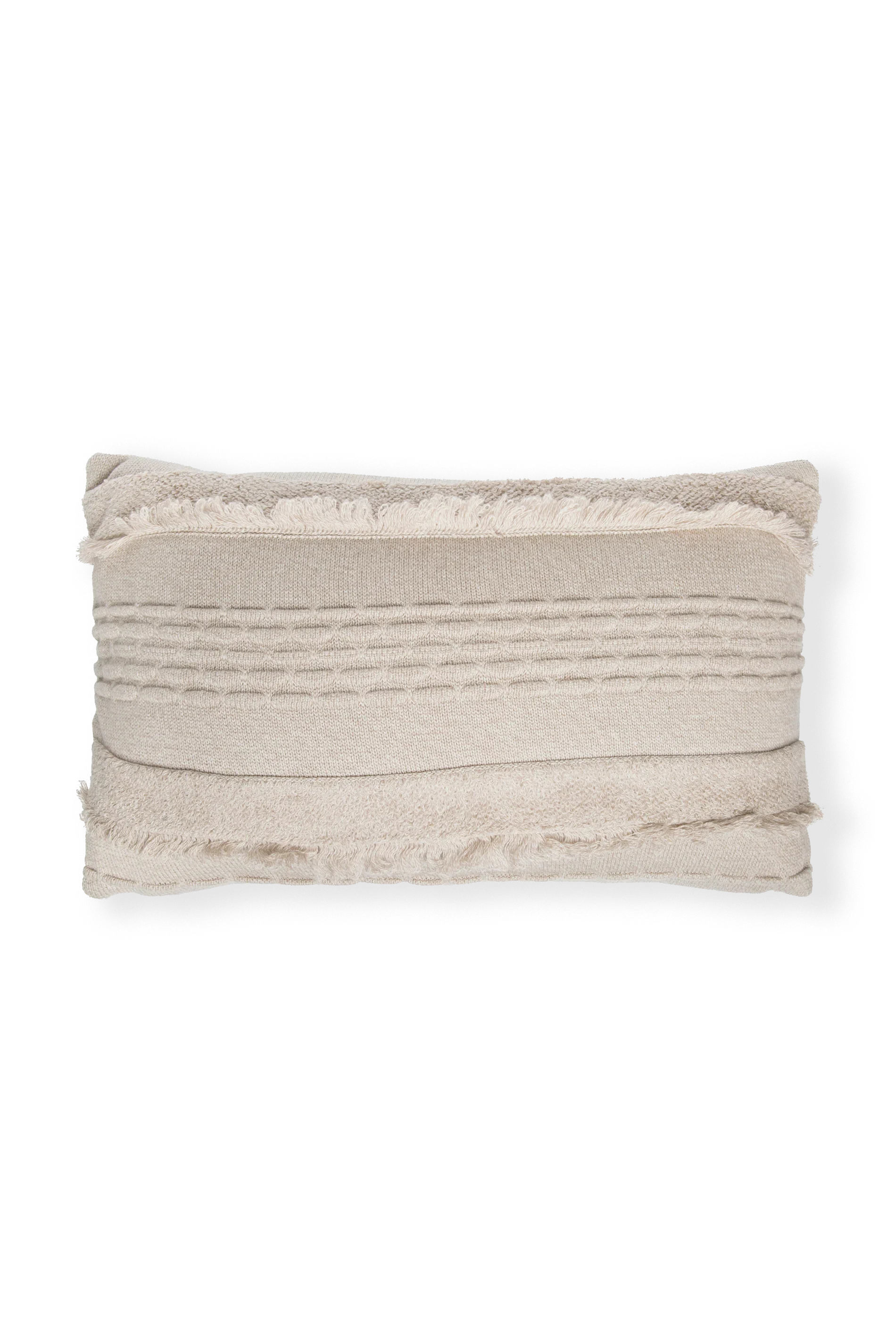 KNITTED CUSHION AIR DUNE WHITE