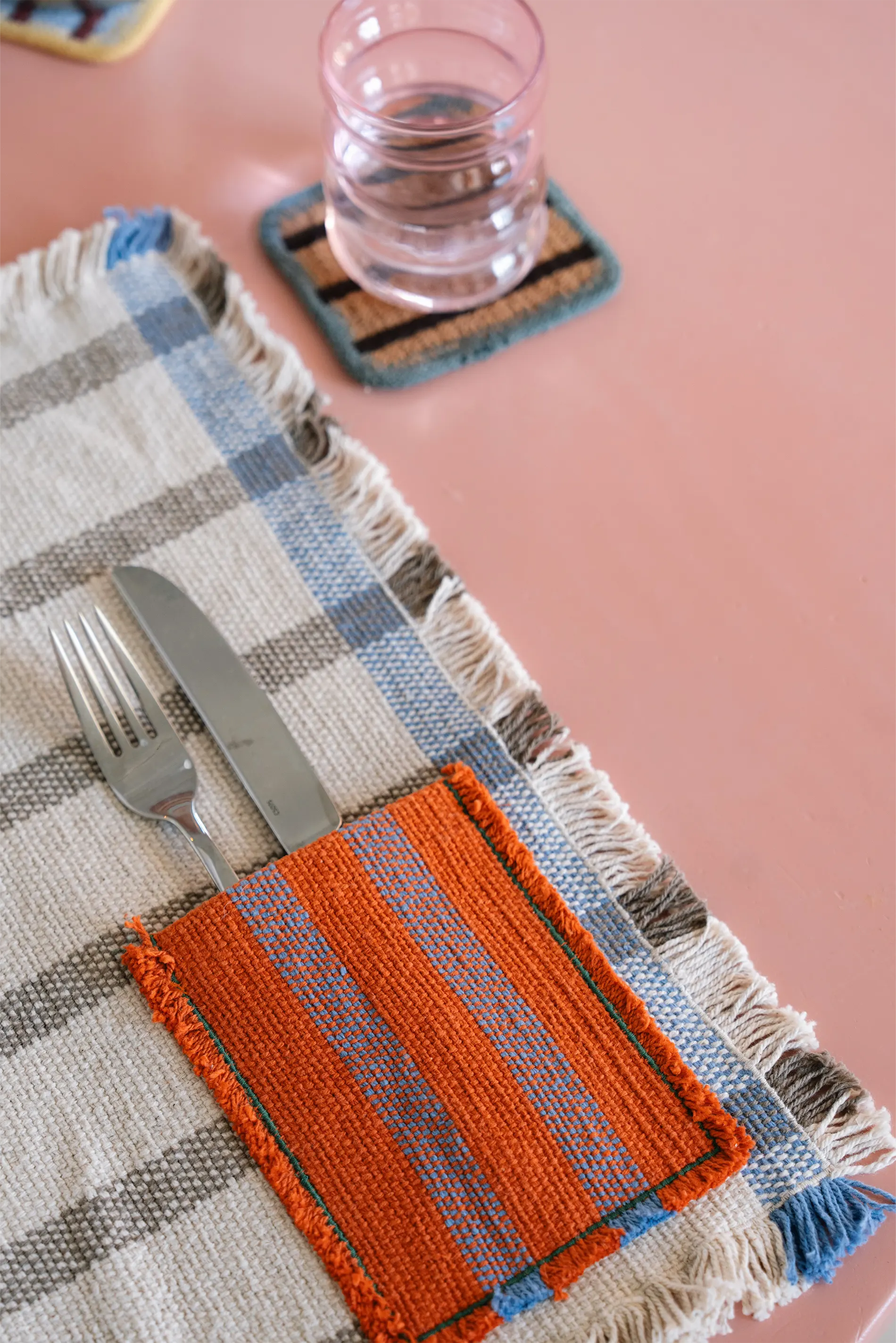 SET OF 2 HANDLOOM PLACEMATS POCKET SOIL BROWN - Image 3