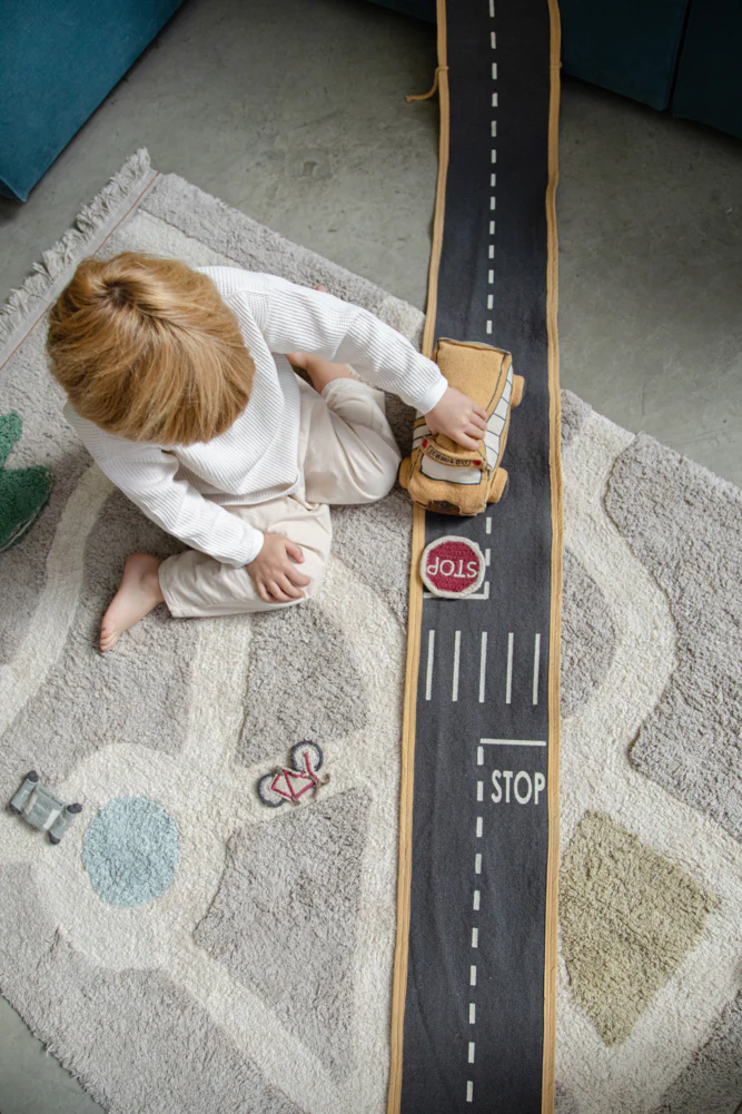 RIDE & ROLL TOY SCHOOL BUS SET - Image 3