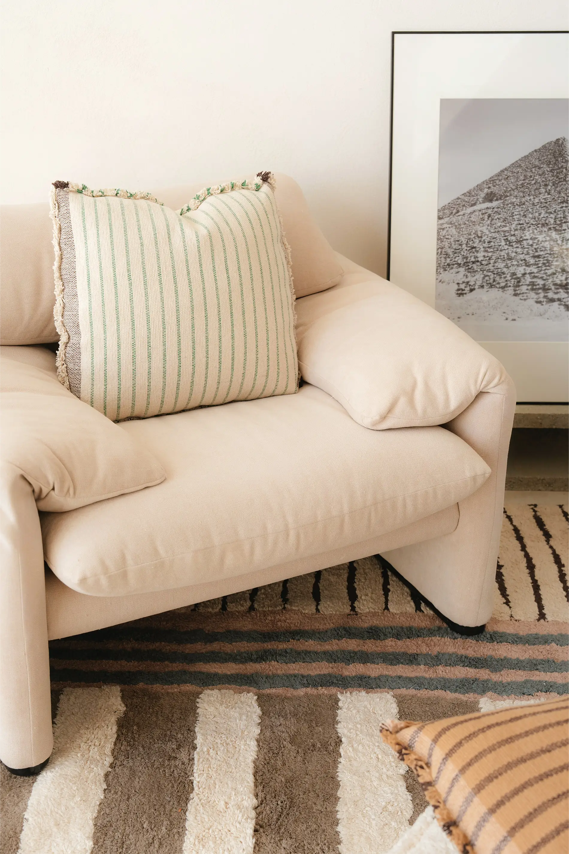 SQUARE CUSHION LINES GREEN - Image 2