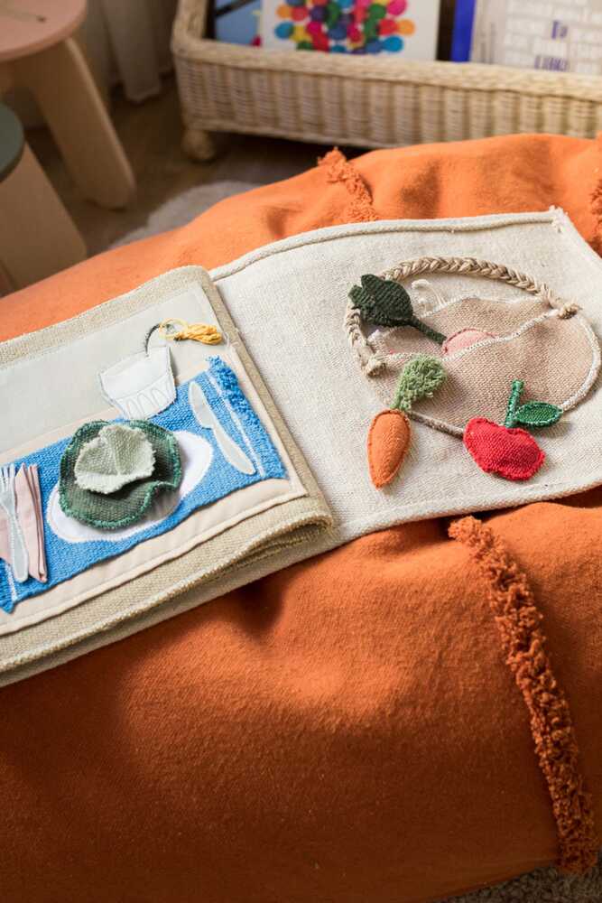 SENSORY BOOK COOL KIDS EAT HEALTHY - Image 7