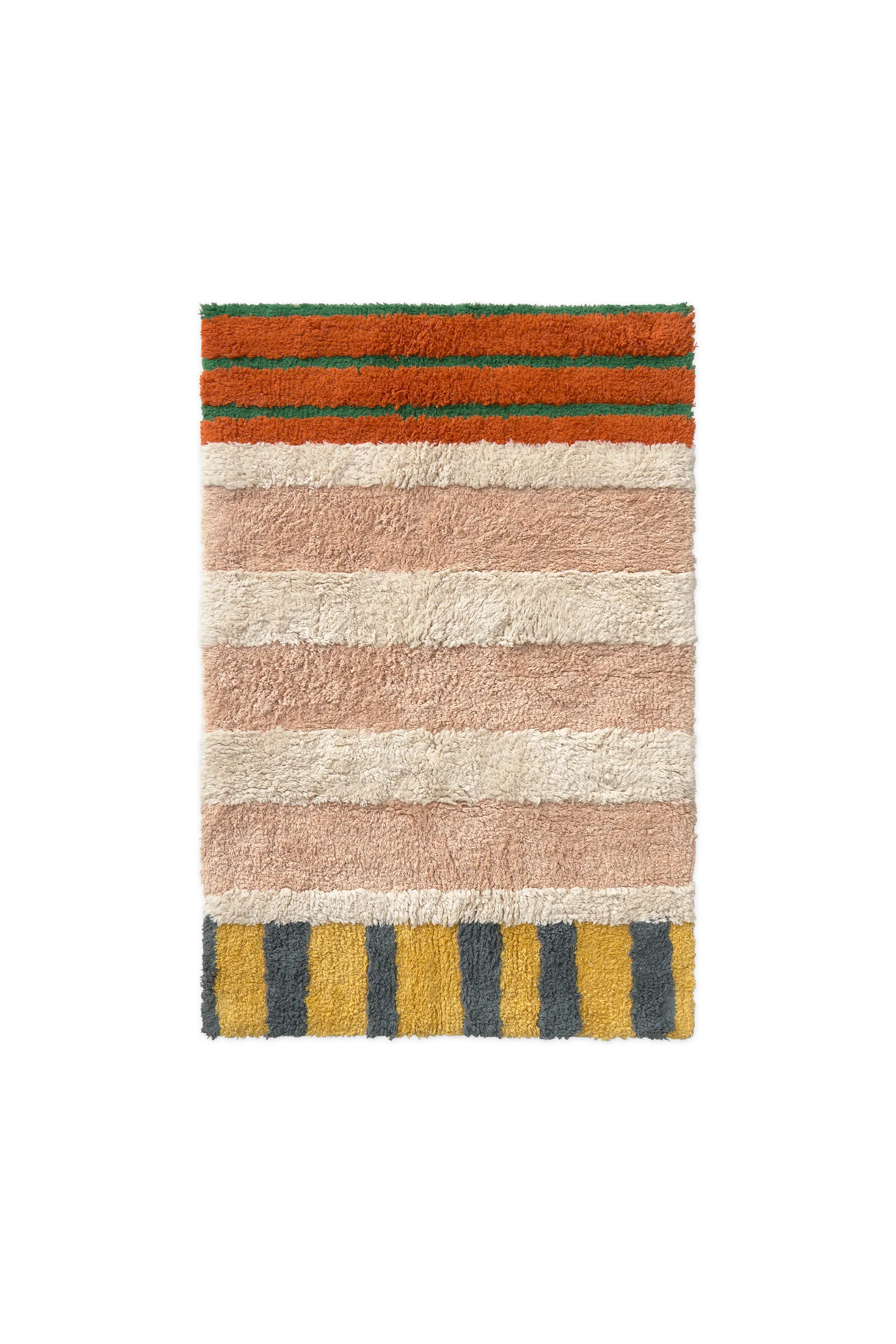 WASHABLE BATH RUG COLOR ON CLAY