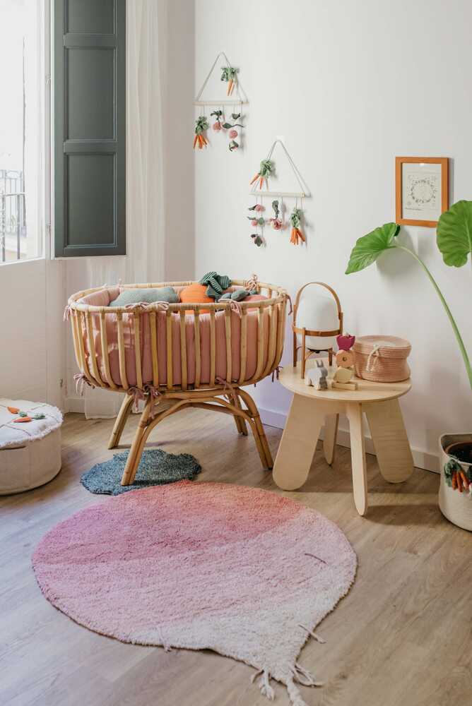 WASHABLE RUG RAMONA THE RADISH - Image 2