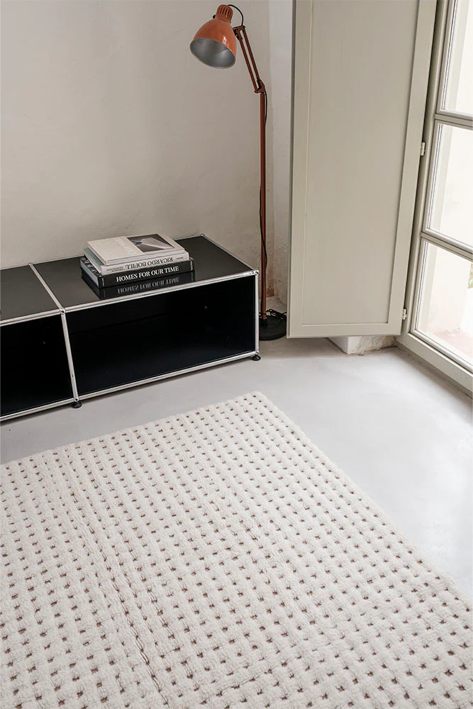 Wool Area Rug Reveal - Image 2